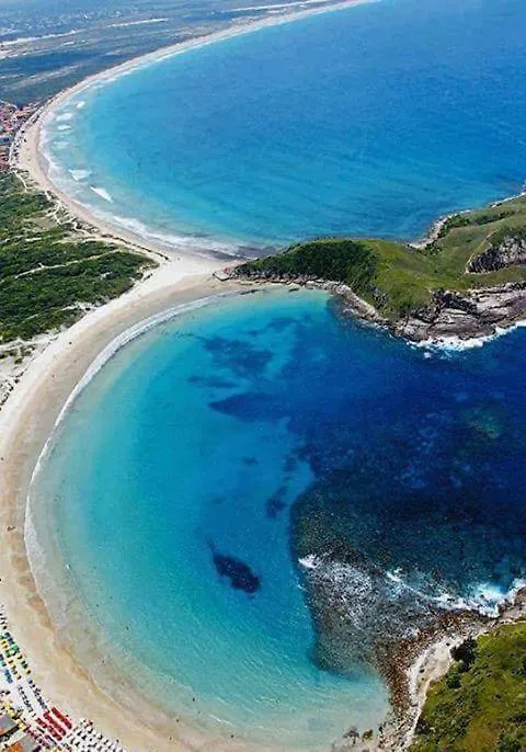 Casa na praia do Peró em Cabo Frio 0*,