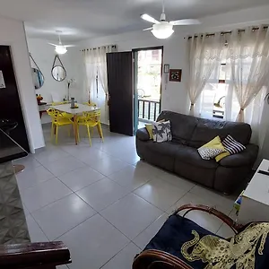  Casa de Férias Casa No Peró A 400mt Da